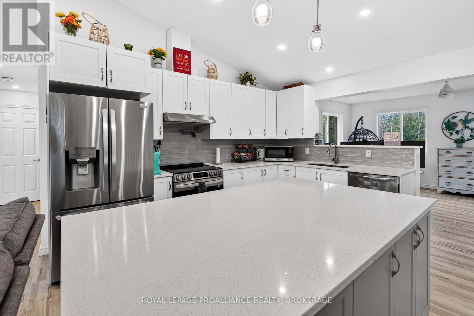 499 BUSH ROAD - 34