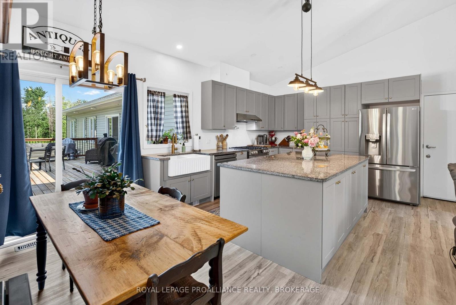 499 BUSH ROAD - 27