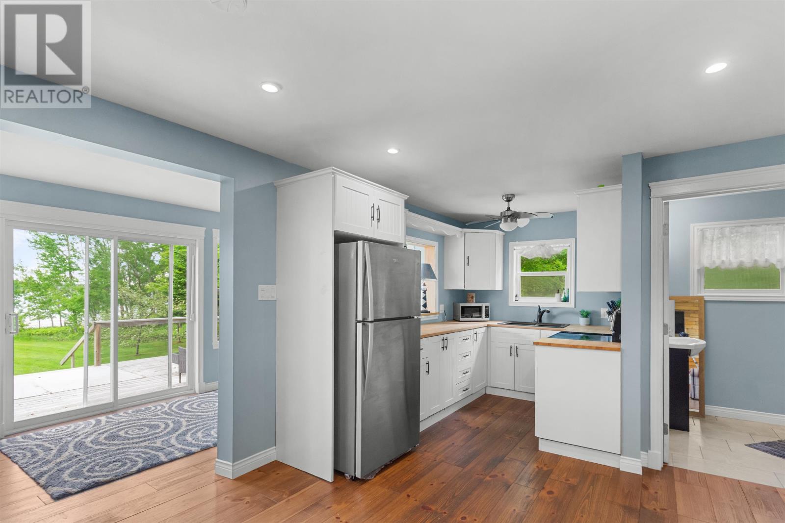136 Delodder Road - 4