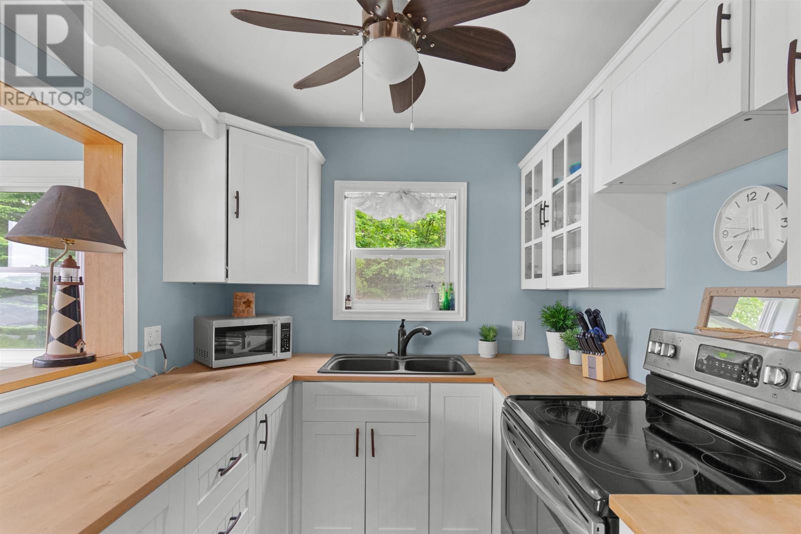 136 Delodder Road - 6