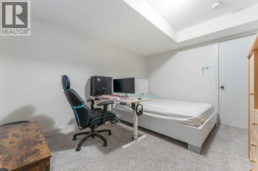 314 Redstone Boulevard NE — photo 34