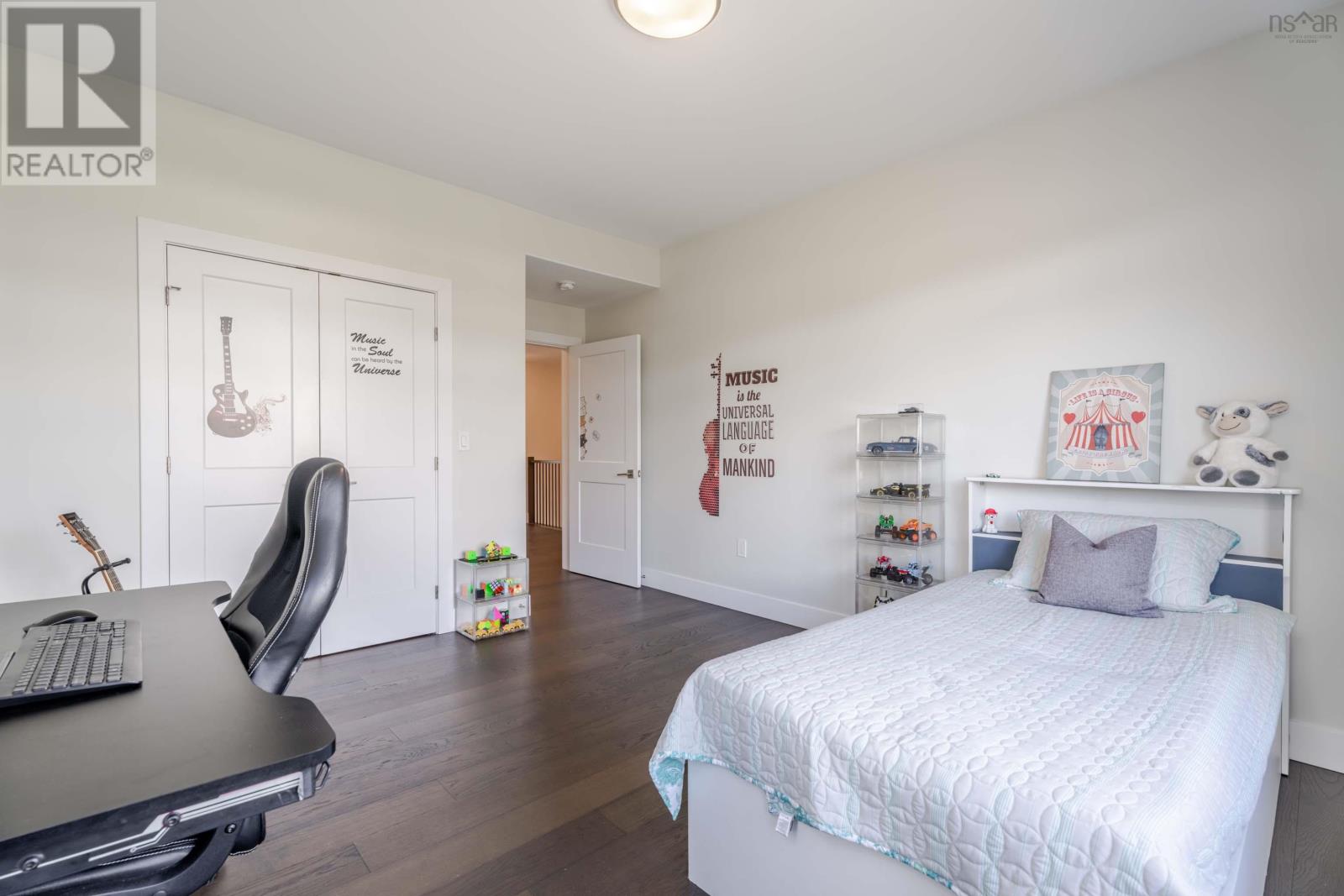 40 Talus Avenue - 30