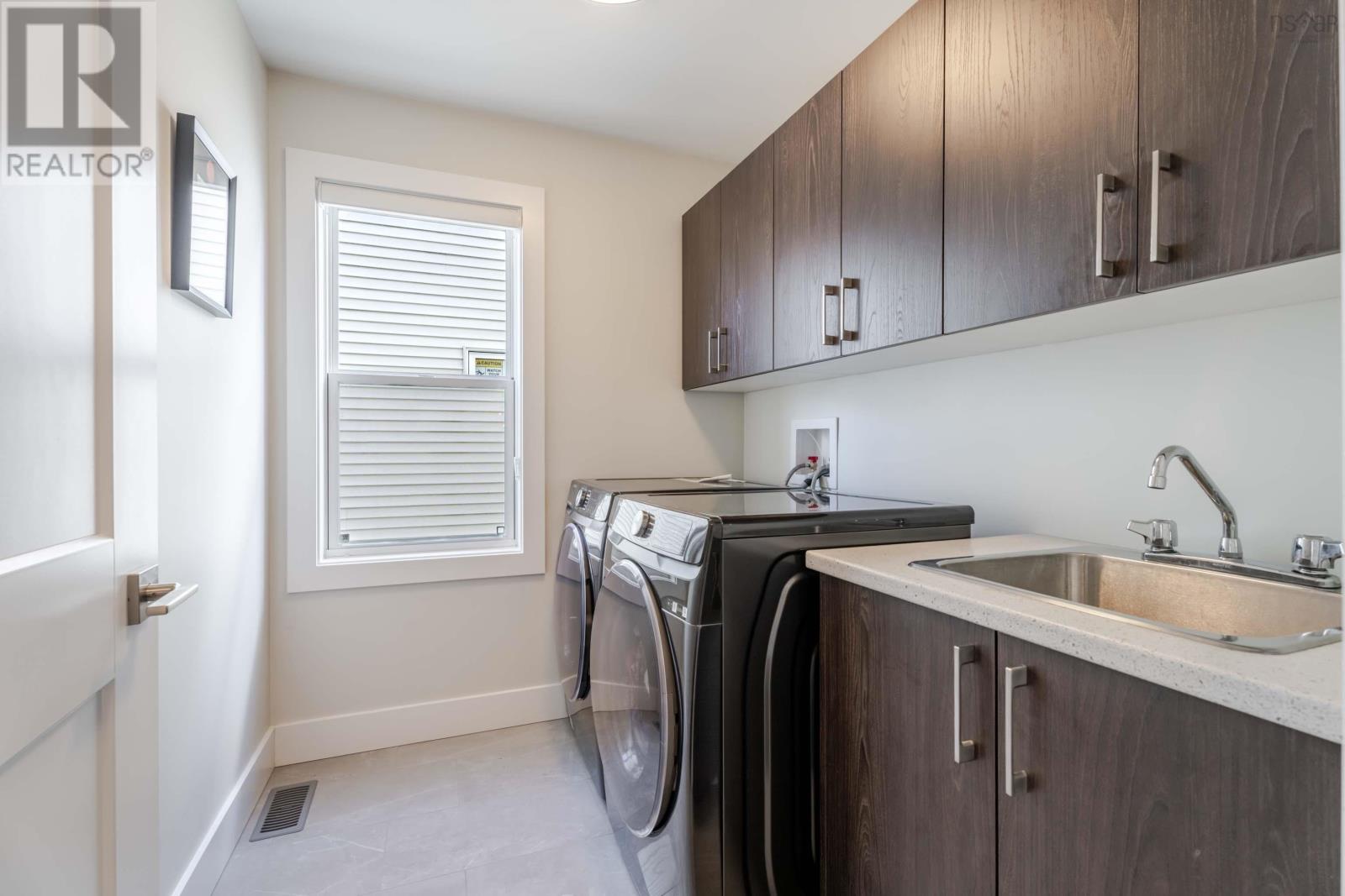 40 Talus Avenue - 32