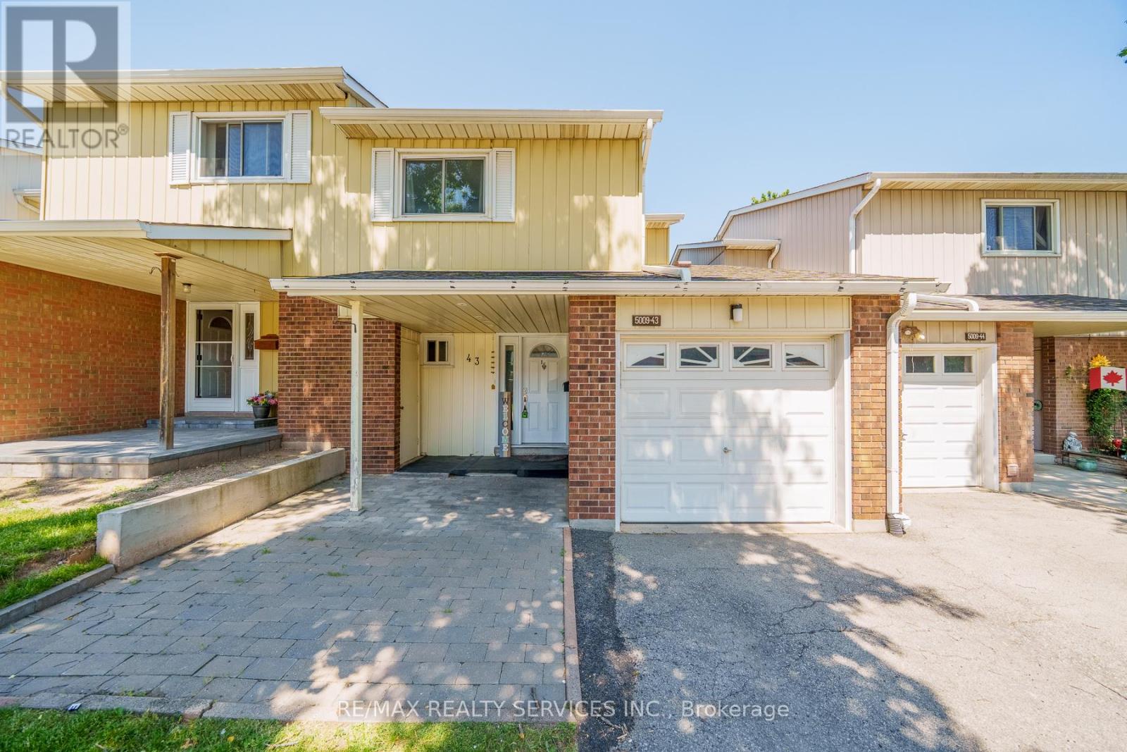#43 5009 PINEDALE AVENUE - 1