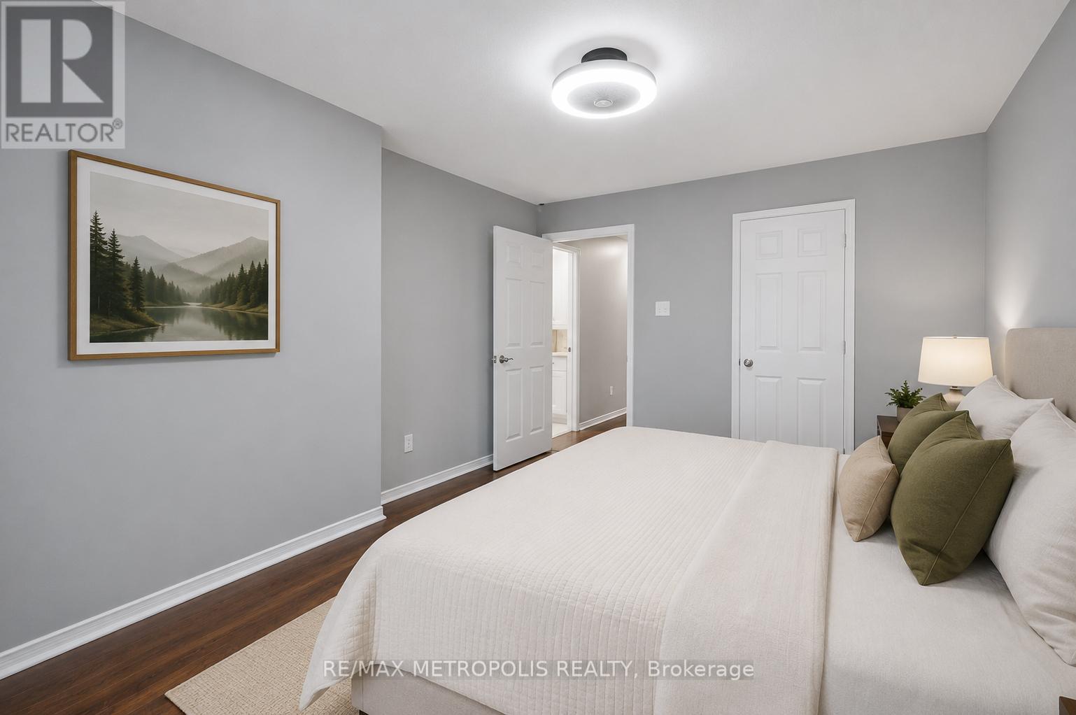 63 WICKSTEAD COURT - 20