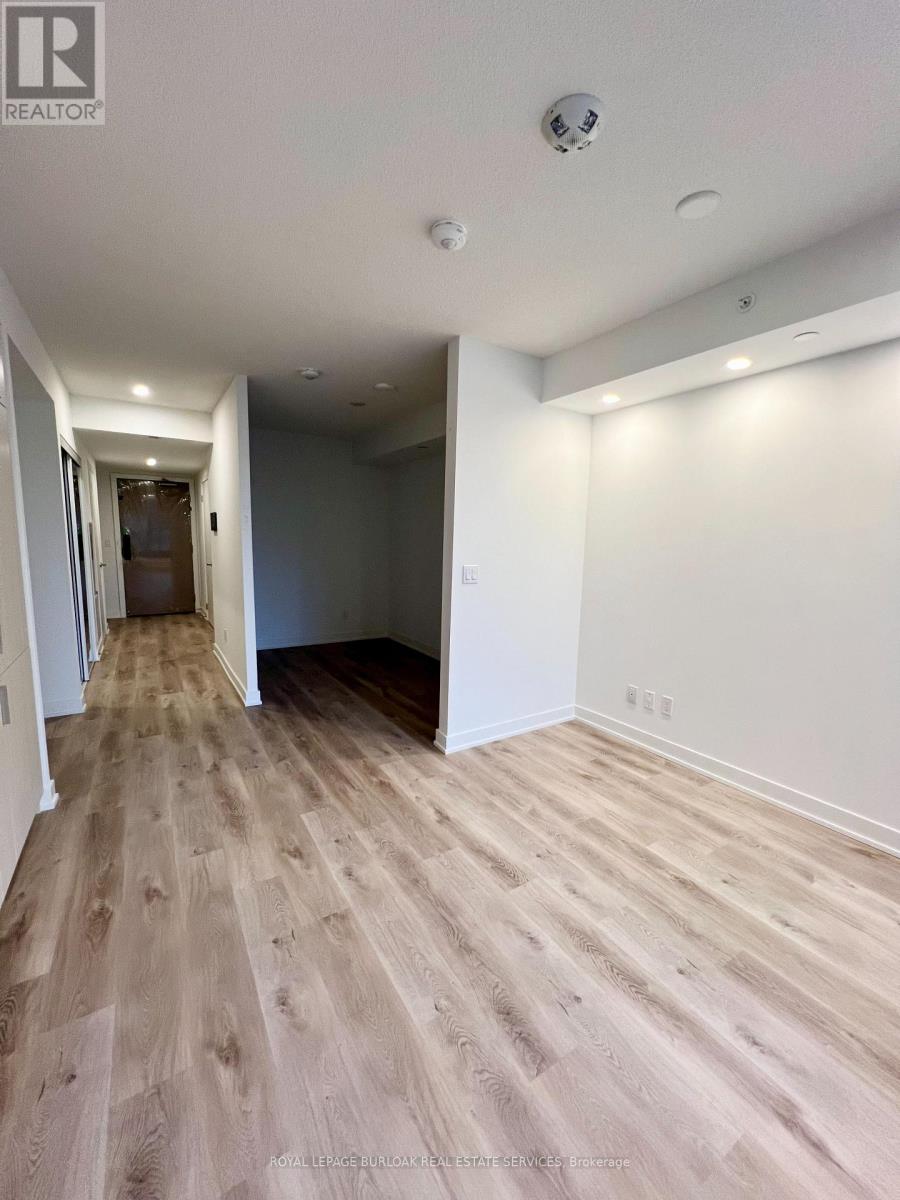#212 370 MARTHA STREET - 16