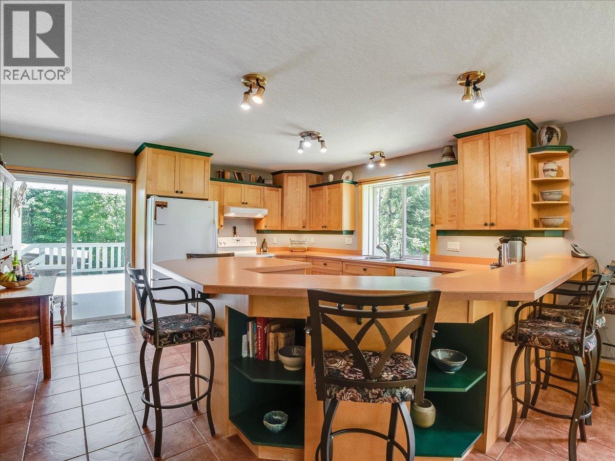 4185 Kays Road - Image 29