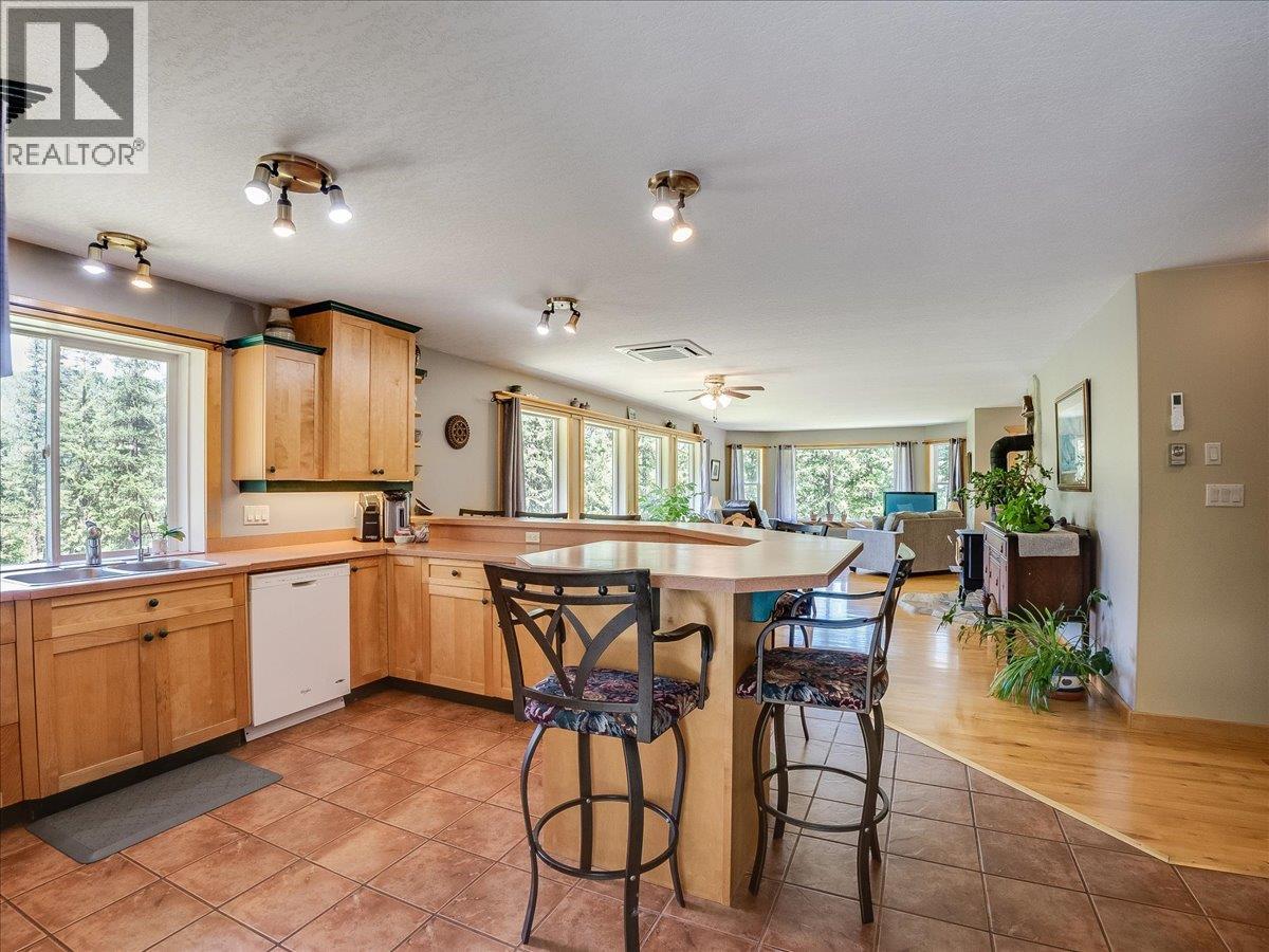 4185 Kays Road - Image 31