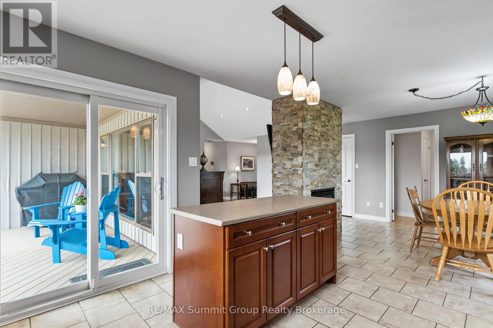 15 MOUNT HAVEN CRESCENT - 12