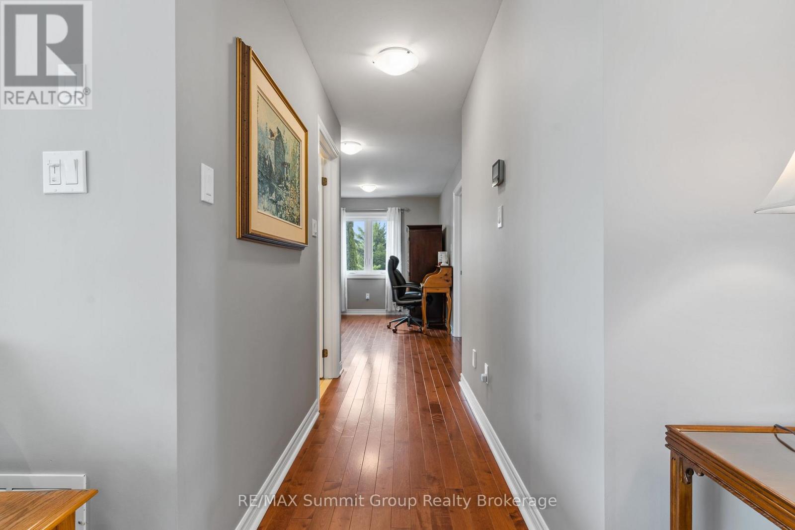15 MOUNT HAVEN CRESCENT - 16