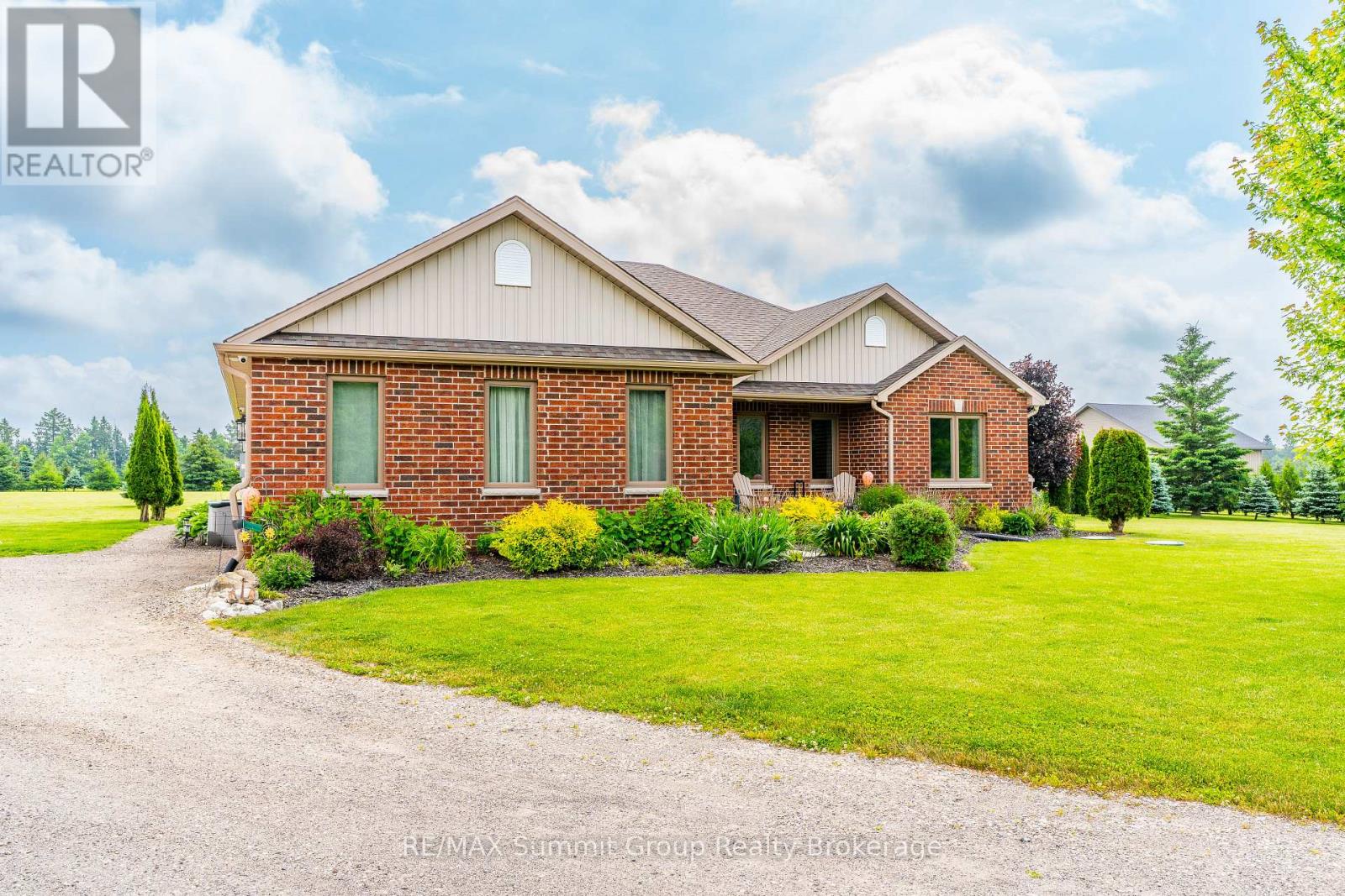 15 MOUNT HAVEN CRESCENT - 31
