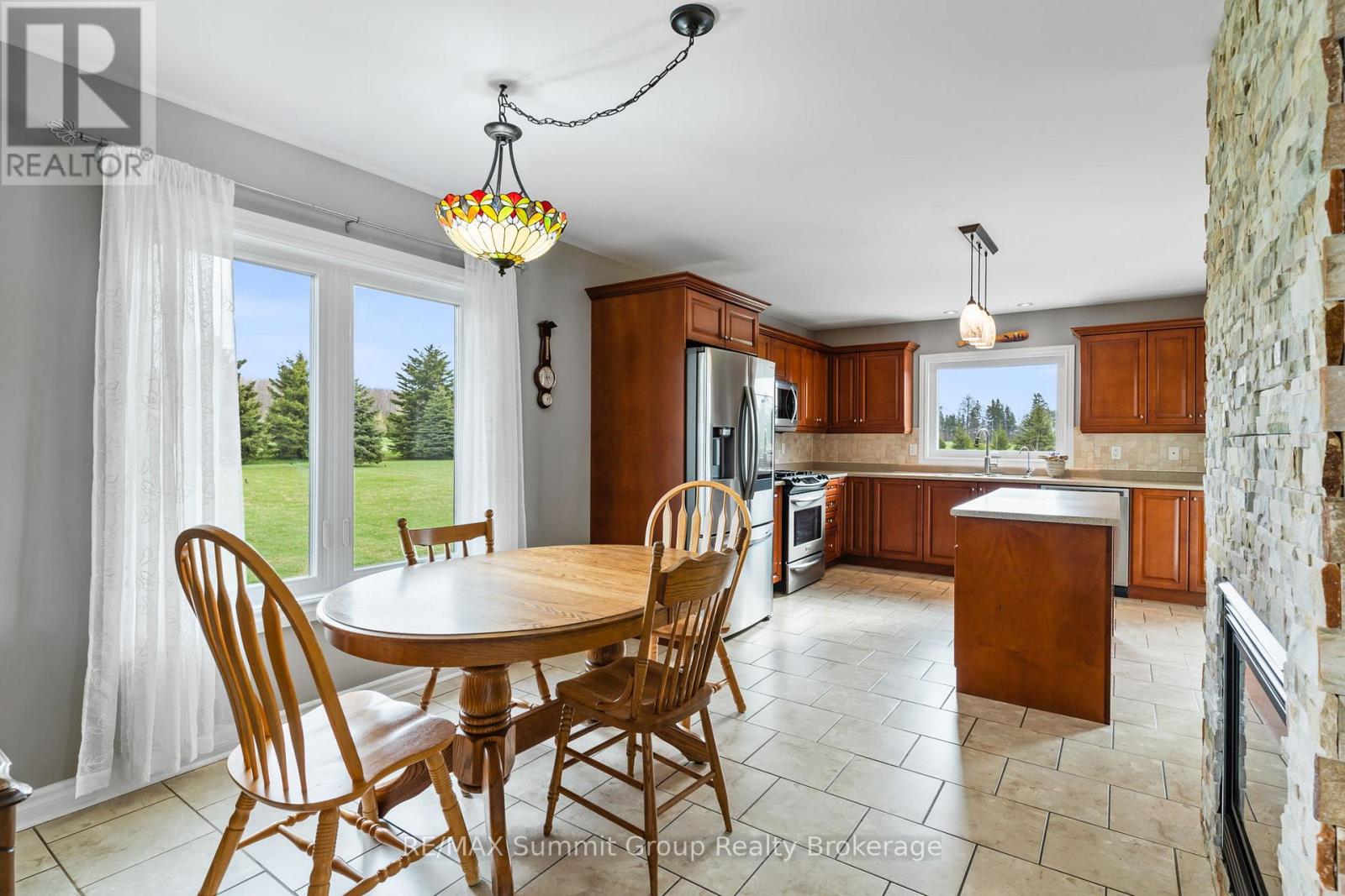 15 MOUNT HAVEN CRESCENT - 8