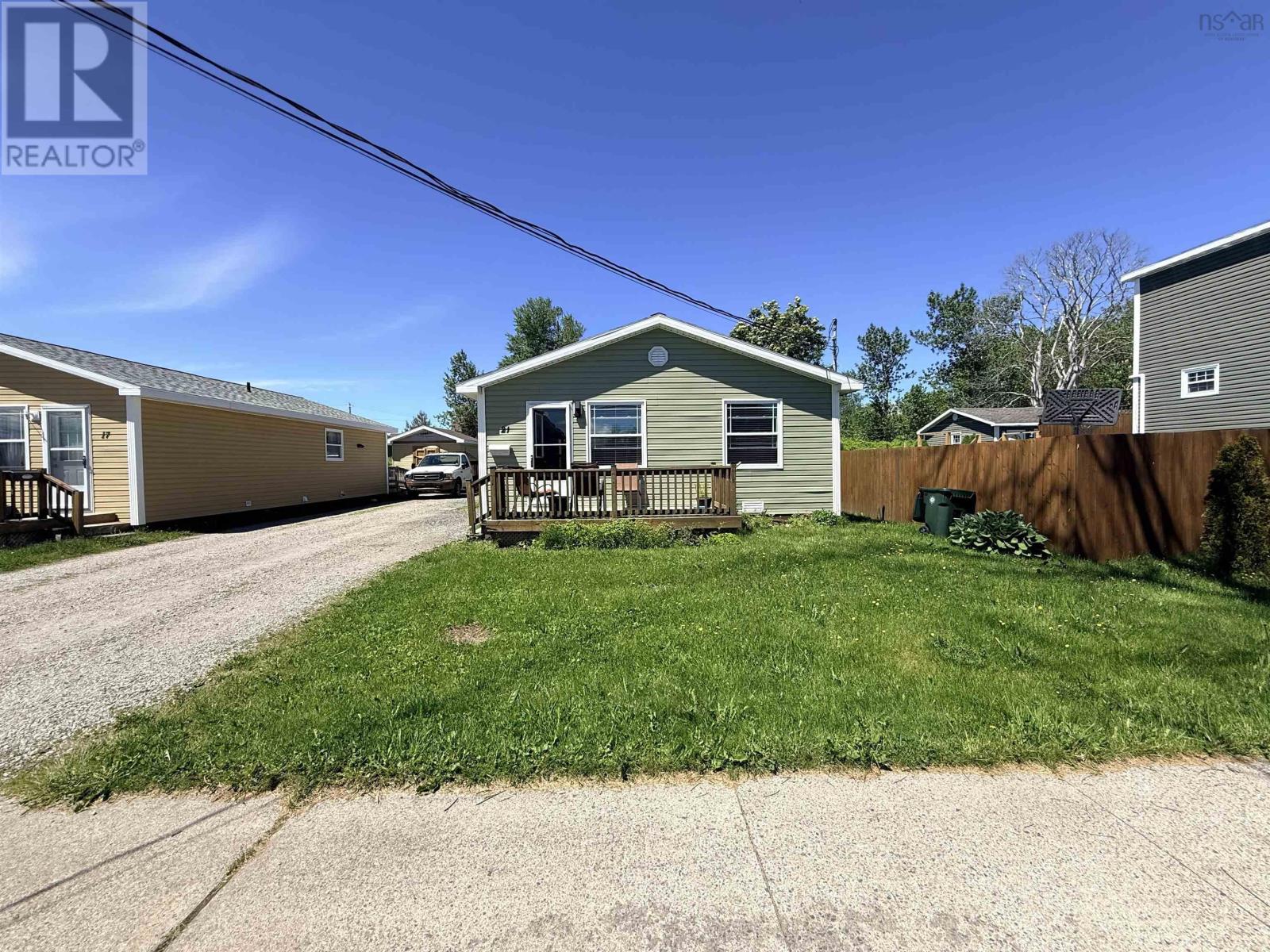 Property 2 of 17 of 21 Catherine Street