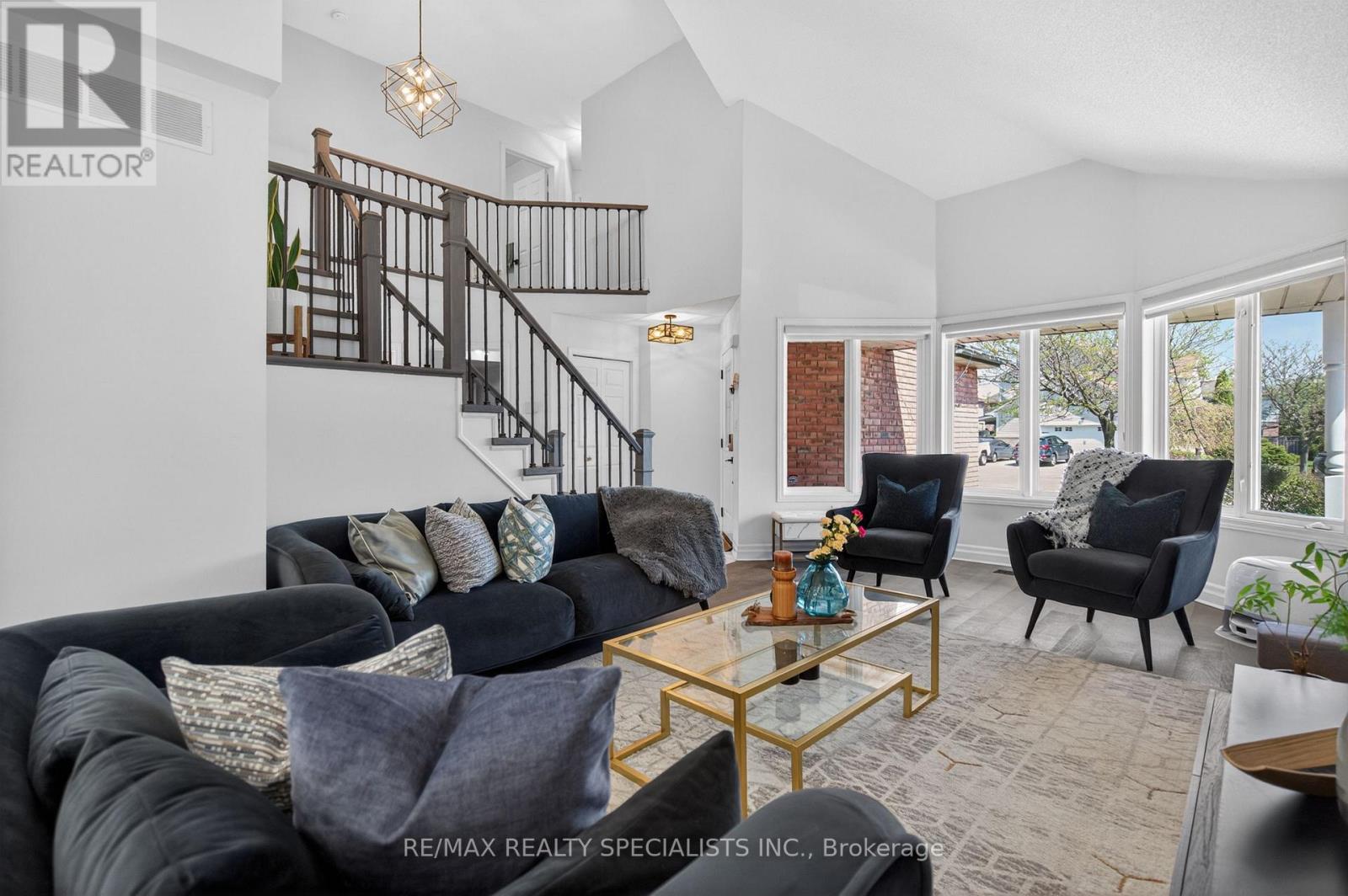 19 SIDNEY CRESCENT - 10