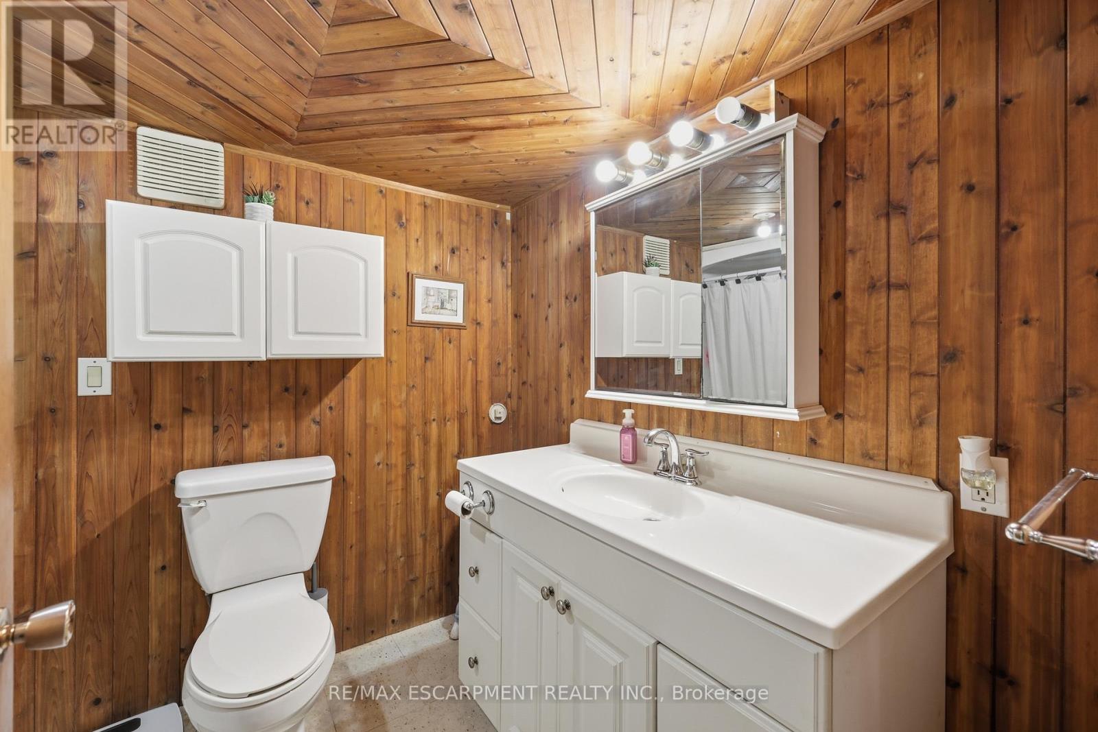8404 CHIPPEWA ROAD - 12