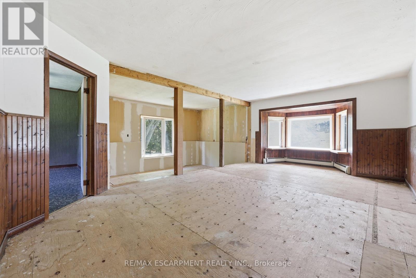 8404 CHIPPEWA ROAD - 16