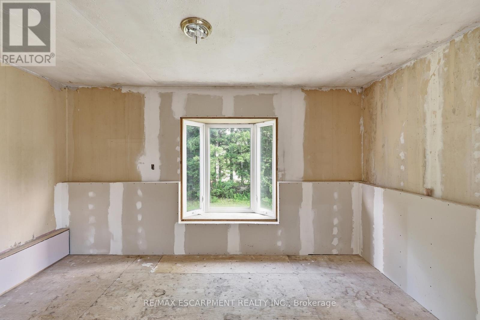 8404 CHIPPEWA ROAD - 20