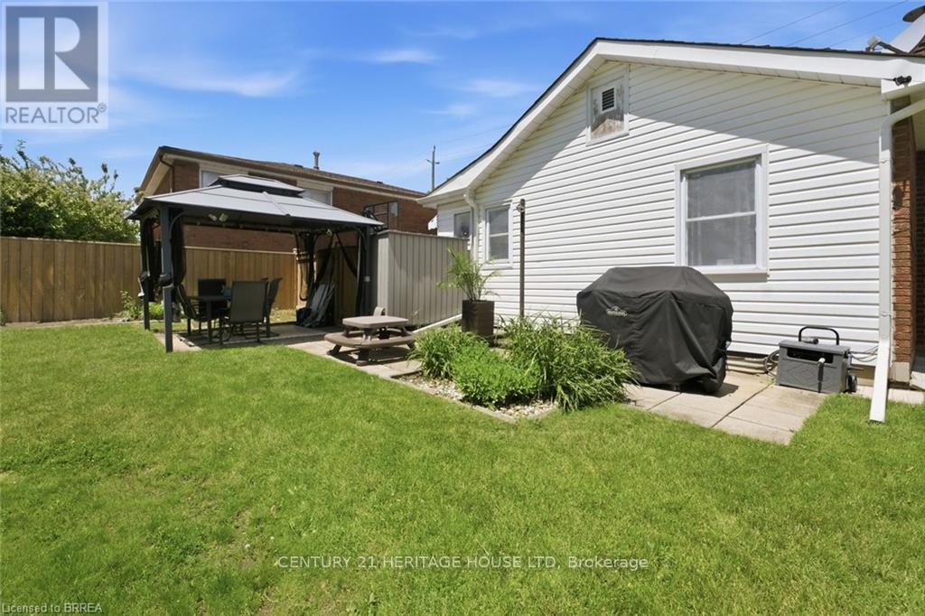 141 EAST AVENUE - 22