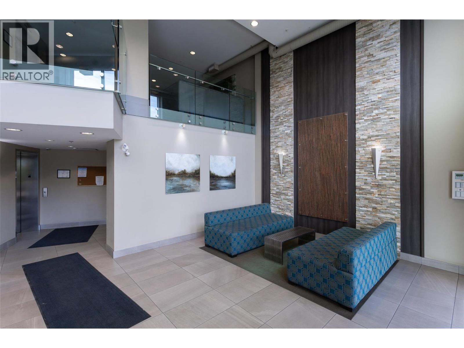 202 935 Academy Way, Kelowna