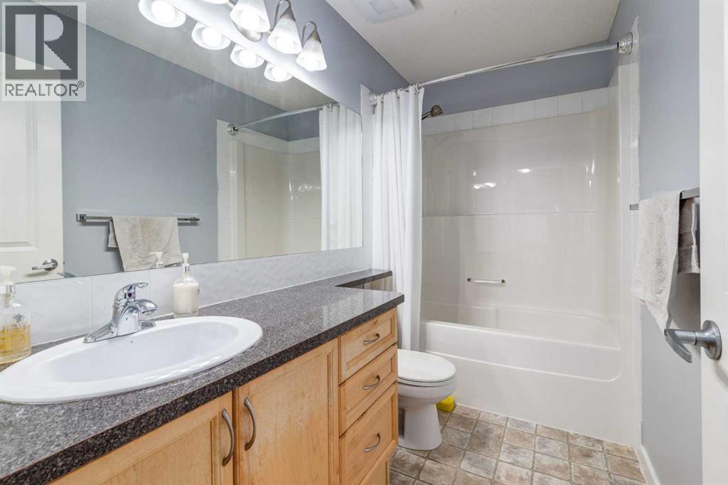 216 Silverado Range Close SW - 15