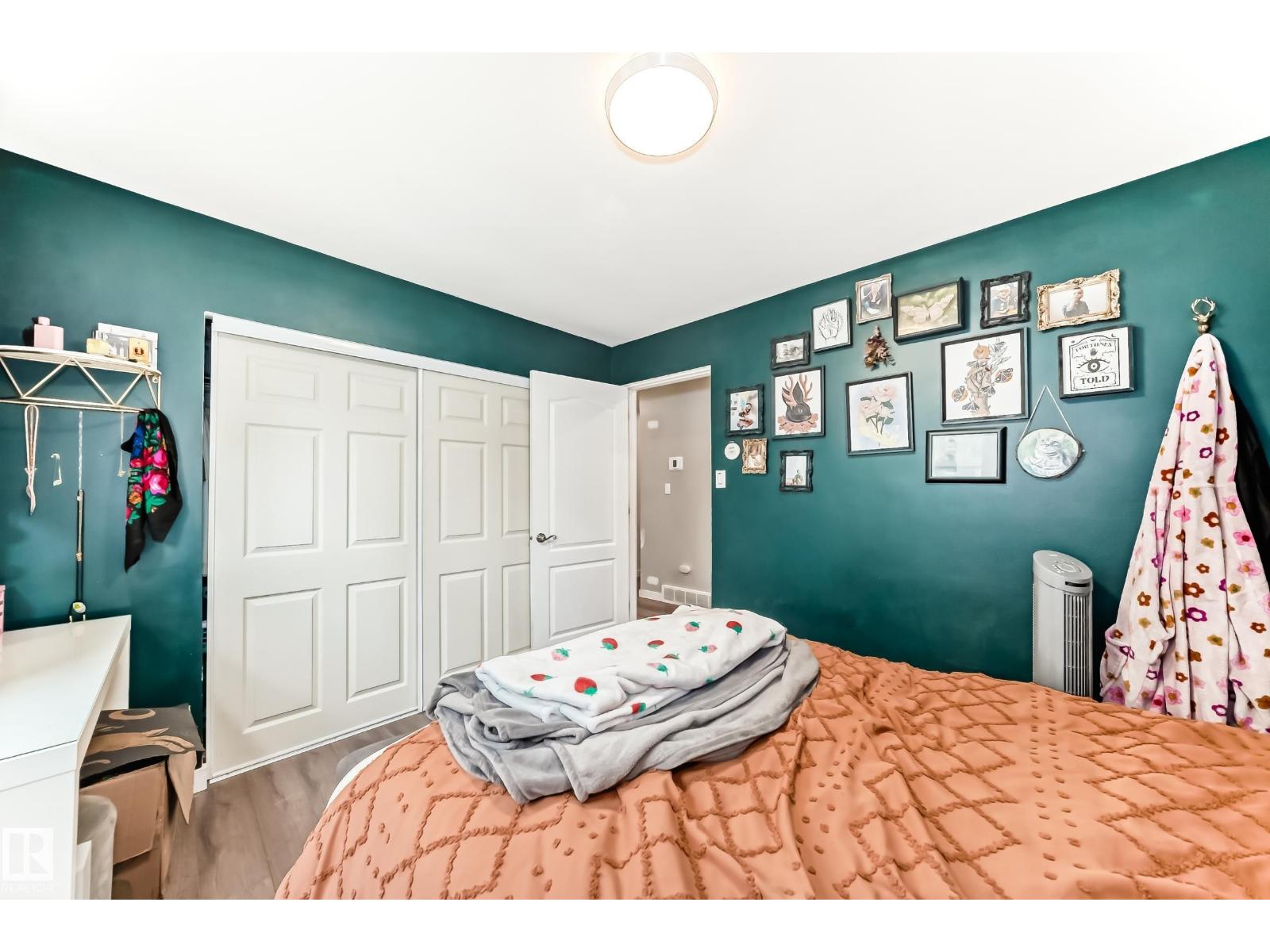 12423 75 ST NW - 20