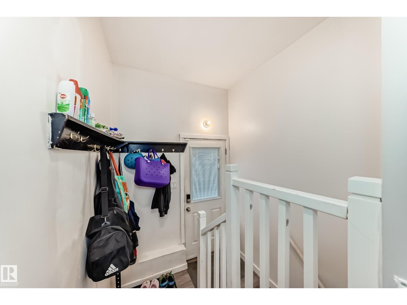 12423 75 ST NW - 29