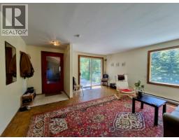 2010 Creek Street, Nelson, BC V1L1M7 Photo 55