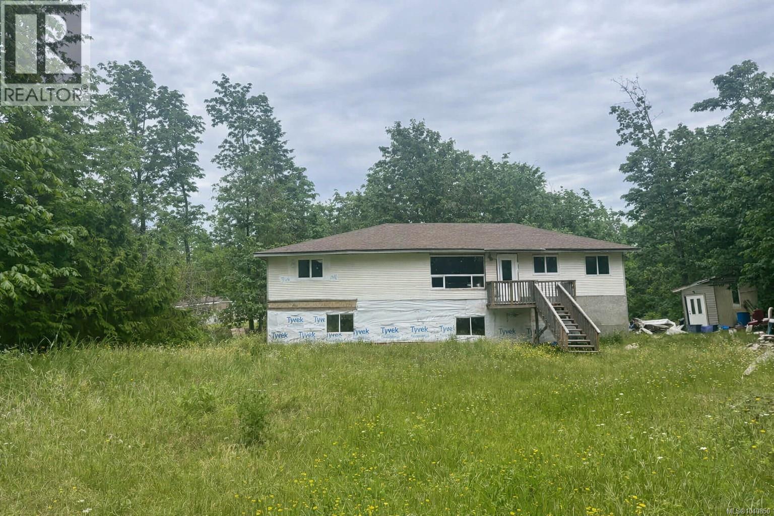 7390 COUGAR SMITH Rd - 2