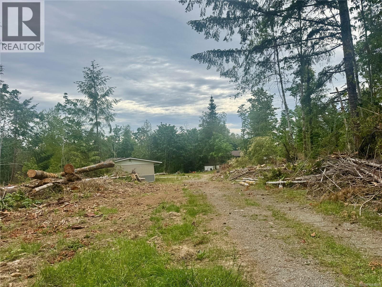 7390 COUGAR SMITH Rd - Image 17