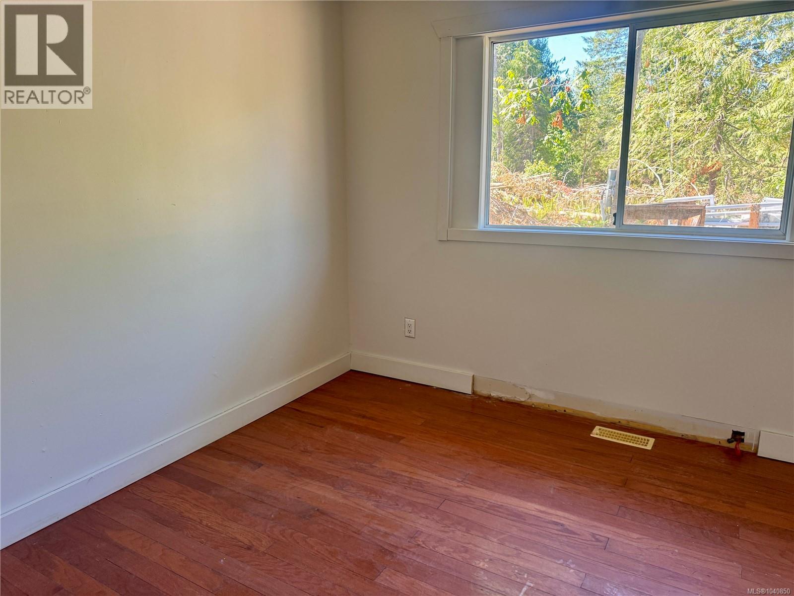 7390 COUGAR SMITH Rd - Image 6