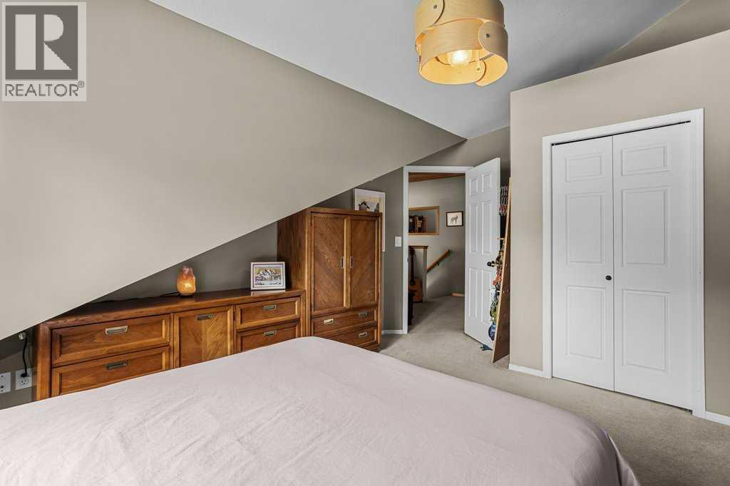 204, 512 Bow Valley Trail — photo 41