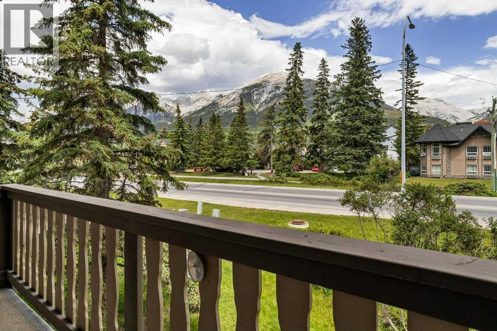204, 512 Bow Valley Trail — photo 25