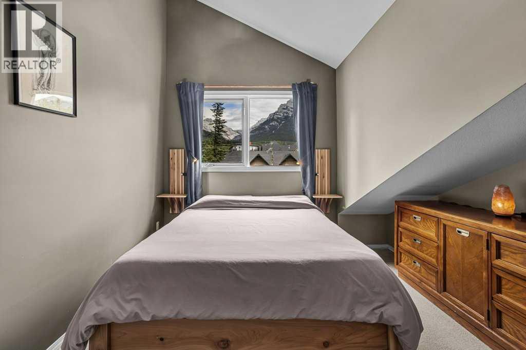 204, 512 Bow Valley Trail — photo 40