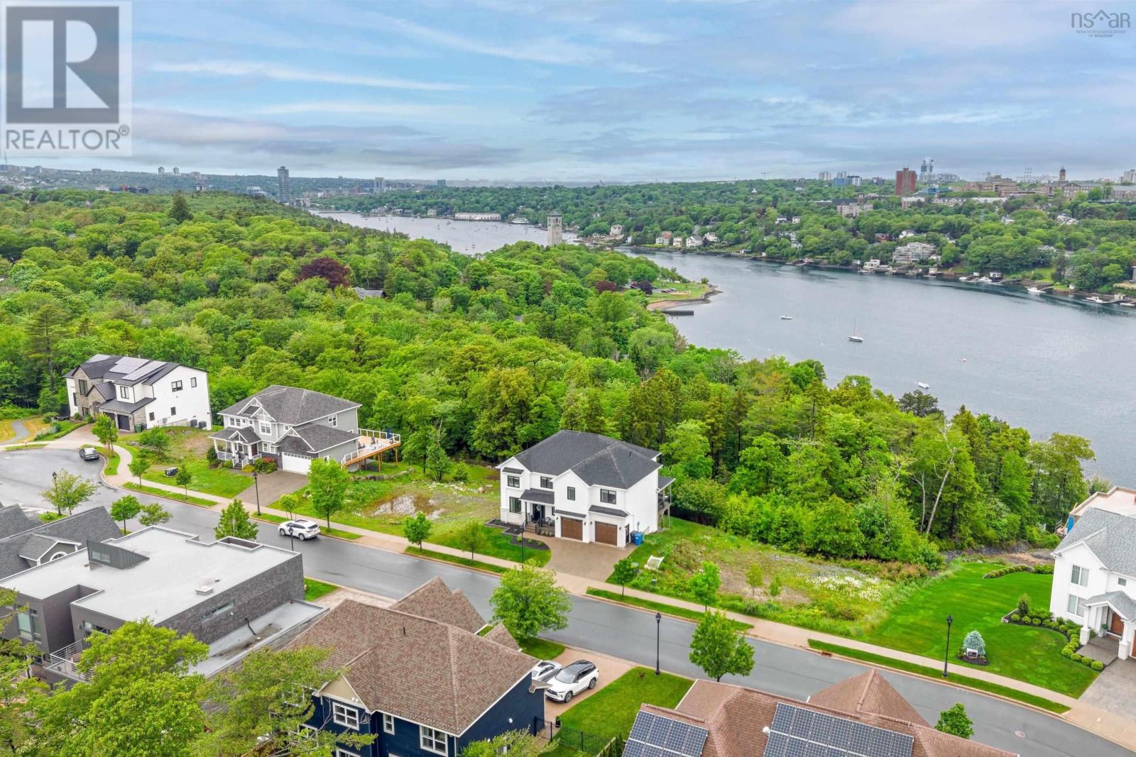 53 Hearthwood Crescent - 30