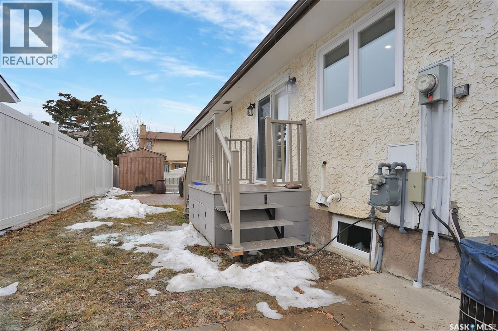 4903 Mctavish STREET — photo 40