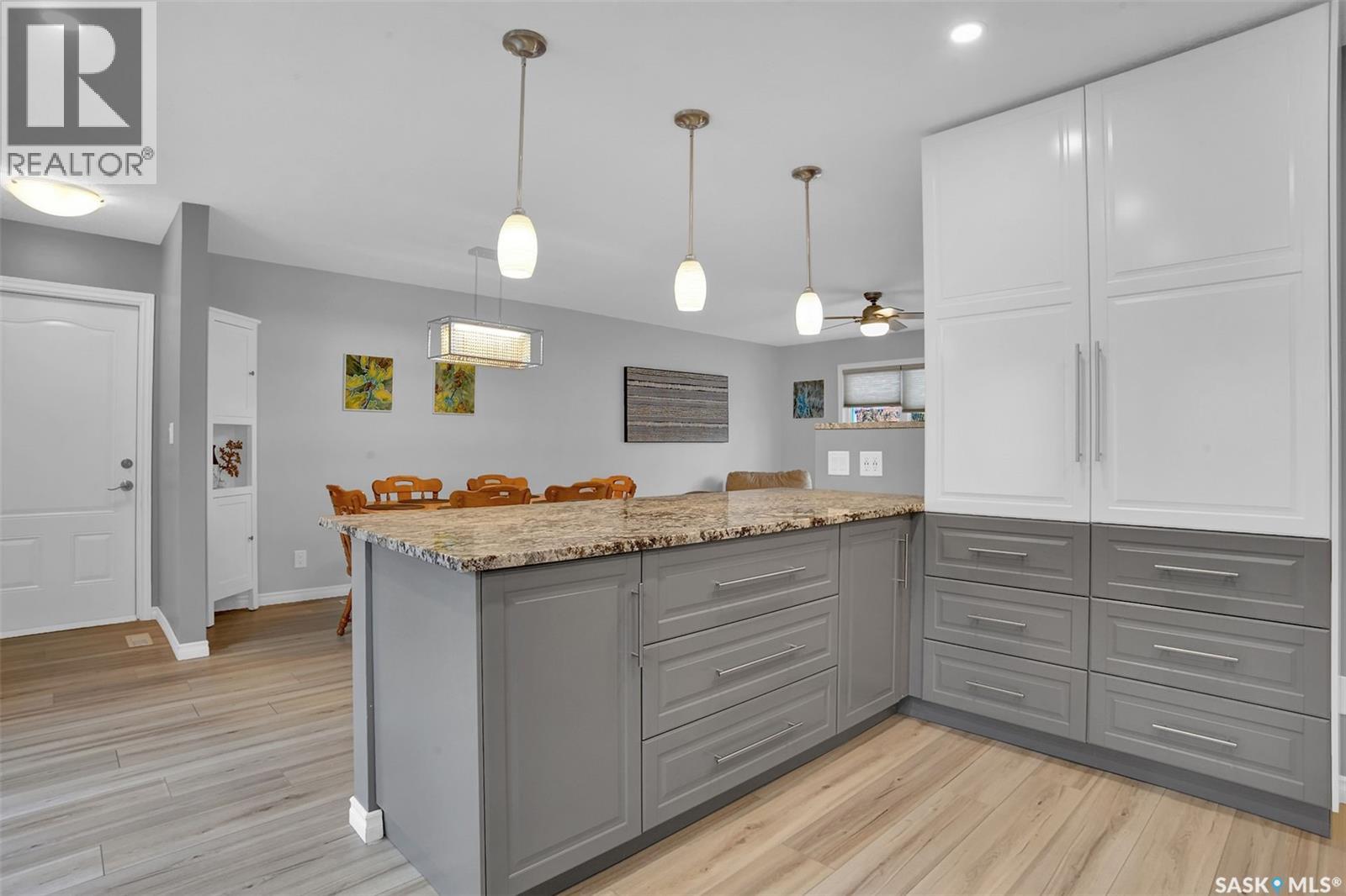 4903 Mctavish STREET — photo 6