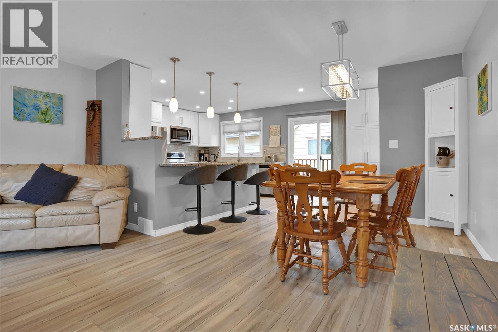 4903 Mctavish STREET — photo 9