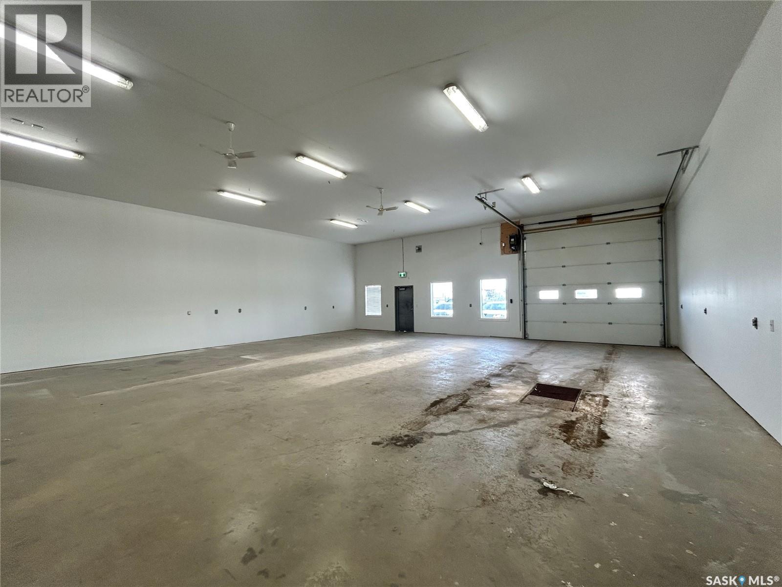 2 4260 5th AVENUE E, Prince Albert — photo 3