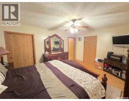 15 Adelaide Street, Manor, SK S0C1R0 Photo 26
