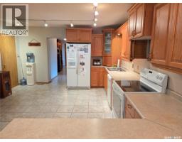 15 Adelaide Street, Manor, SK S0C1R0 Photo 32