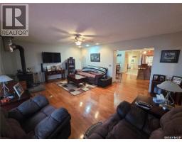 15 Adelaide Street, Manor, SK S0C1R0 Photo 44