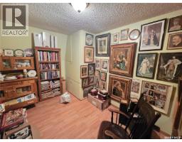 15 Adelaide Street, Manor, SK S0C1R0 Photo 52