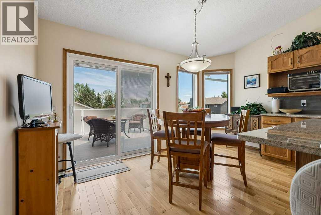 44 Macewan Ridge Gate NW — photo 14