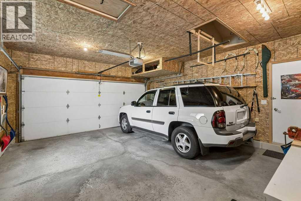44 Macewan Ridge Gate NW — photo 39