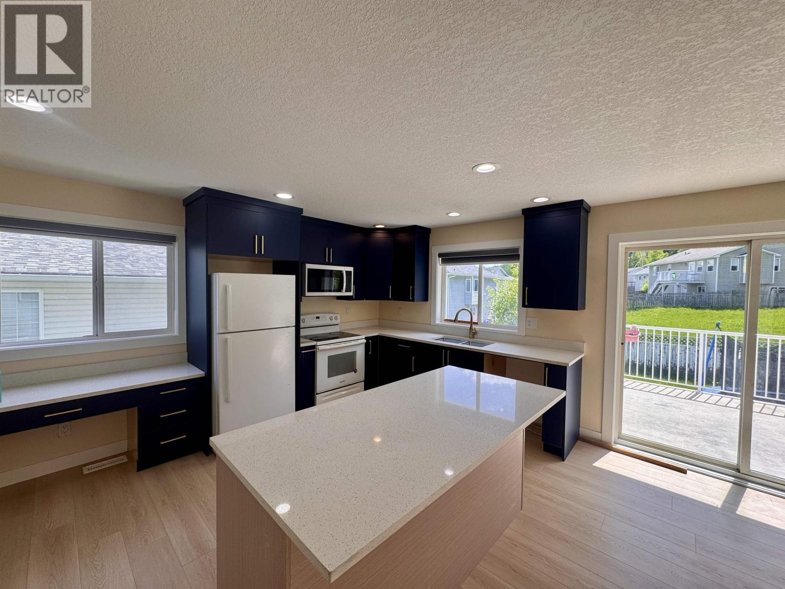 4287 22ND AVENUE - 8