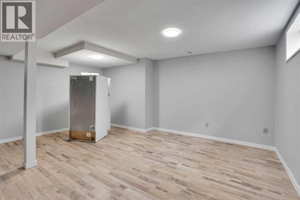 336 Whitworth Way NE - 32