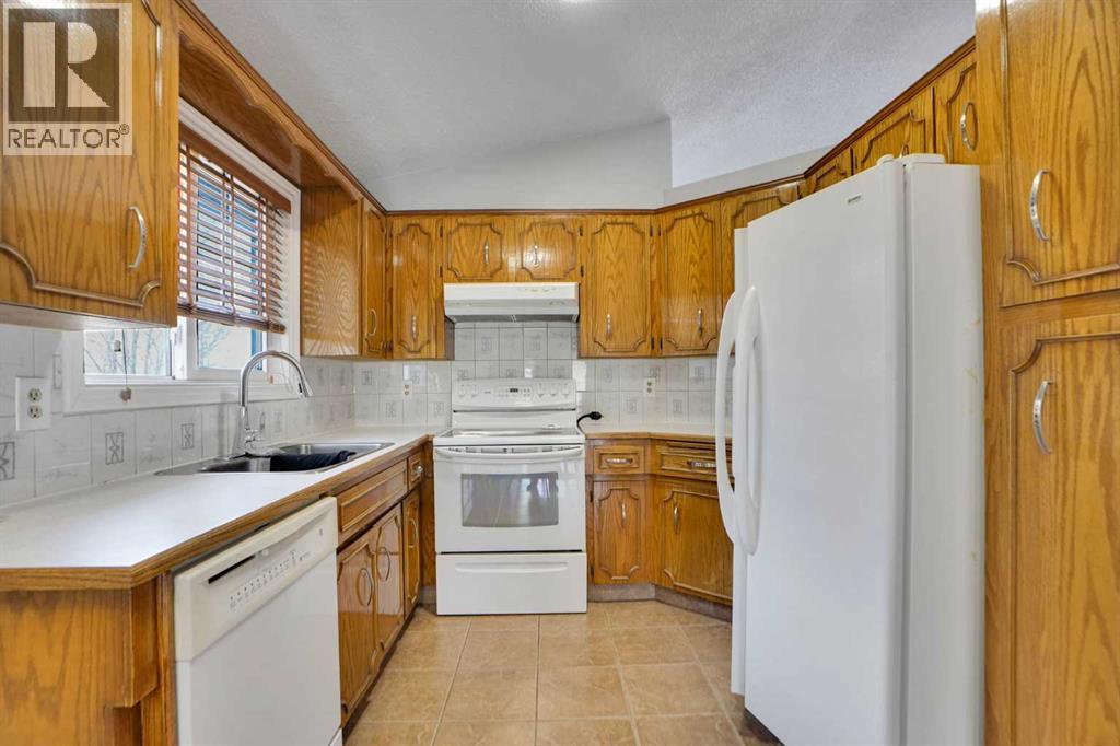 336 Whitworth Way NE - 16