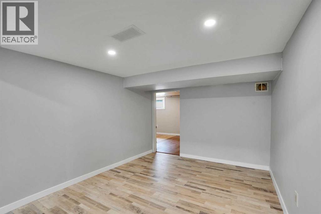 336 Whitworth Way NE - 35