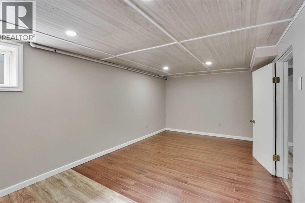 336 Whitworth Way NE - 41