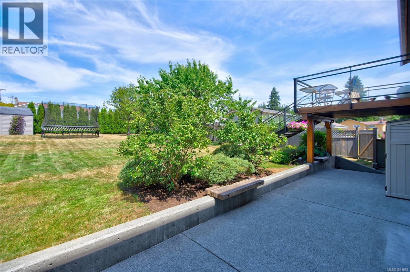 2052 Beaufort Ave - 65